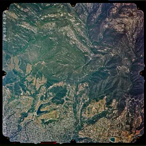 Aerial photograph of SBBG and vicinity