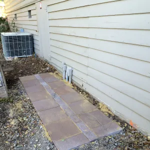 Installaion of rainwater collection tank at the Water Wise Home Garden