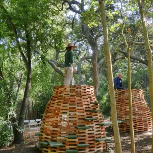 Garden's Board of Trustees visit the Garden Casitas