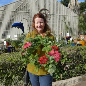 Free Senior Day, Wreathmaking Class