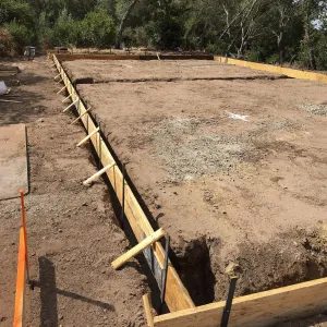 Hansen Site, Hort Barn construction