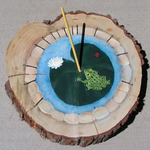 Summer Camp 2003, Frog Sundial
