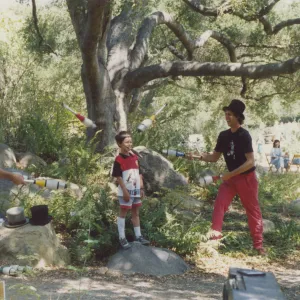 jugglers in the Garden