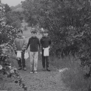 Junior Member's Easter Egg Hunt 1969