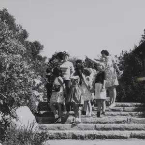 School tour at the Garden