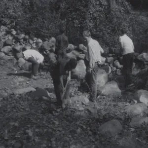 Mission Creek clean-up after the Coyote Fire, Santa Barbara Junior High Volunteers