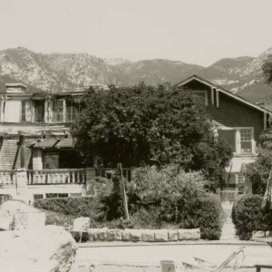 south side of Lotterhos/Gane House with swimming pool