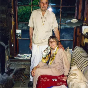 Van Schaiks â€œIn Our Nest 1999â€ 2333 Las Canoas house