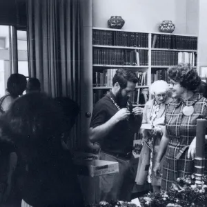Ralph Philbrick and Katherine Muller at Holiday Sale