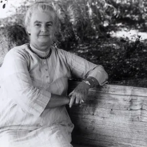 Mrs. T. Preston (Josephine) Webster, AKA â€˜Fifi', Garden Guild, Board of Trustees, Volunteer Years: 1968 to approxmiately 1987