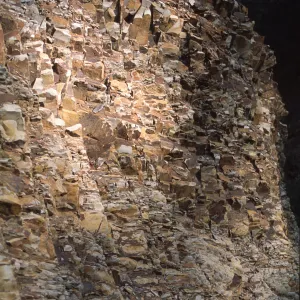 Wall of shale