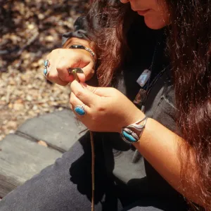 preparing grass for basketry lecture