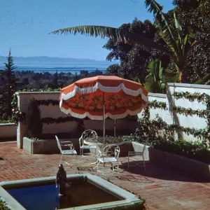 Palme Garden, Santa Barbara, walled garden and islands