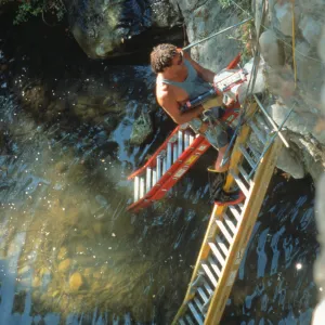 construction of the redwood flume, Mission Dam