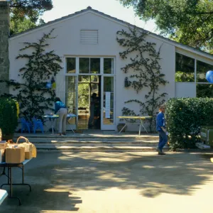 Event setup, outside Library