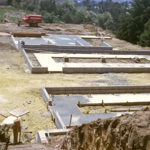 Hort Unit lathe house construction