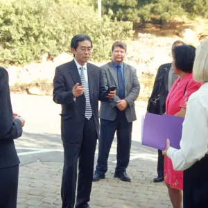 Japanese consul-general visit to Tea House