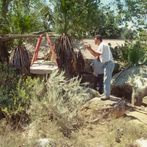 construction and placement of the Pritzlaff Bench in the Desert Section, 2000