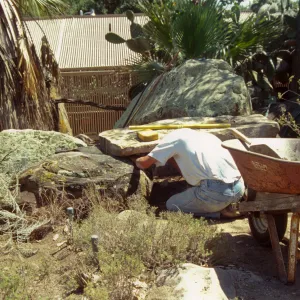 construction and placement of the Pritzlaff Bench in the Desert Section, 2000