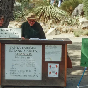 Garden Entrance desk (before Entrance Kiosk), 1990s ($3 adult entrance fee)
