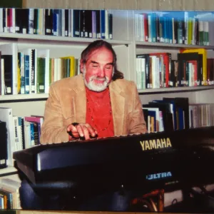 SBBG People: Geege Ostroff at the Keyboard