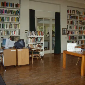 Library volunteers working in Library