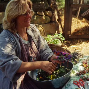 Wreath Making Class, Carol Ostroff