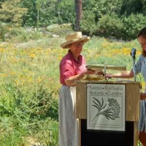 Volunteer Luncheon 1998, Sally Issacson, Lisa Lewis