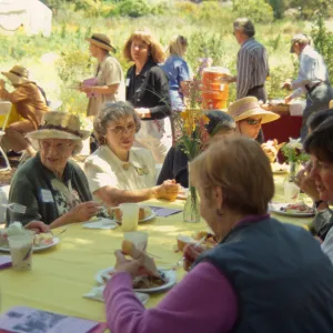 Volunteer Luncheon 2001