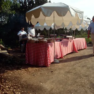 SBBG Members BBQ, 2001, catering tables