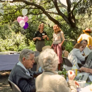 SBBG Members Day Picnic, 1986, under the oaks