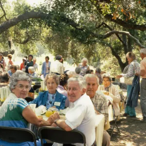 SBBG Members Day Picnic, 1987, under the Meadow Oaks