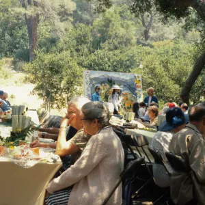 SBBG Members Day Picnic, 1987, under the Meadow Oaks
