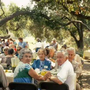 SBBG Members Day Picnic, 1987, under the Meadow Oaks