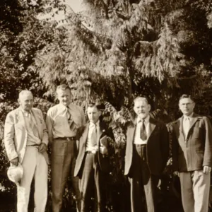 Group photo with Maunell Van Rensselaer