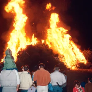 Xmas tree firing