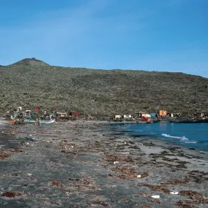 village, Hasslers Cove, San Martin Island