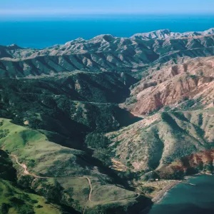 Prisoners Harbor, CaÃ±ada Del Puerto, Santa Cruz Island