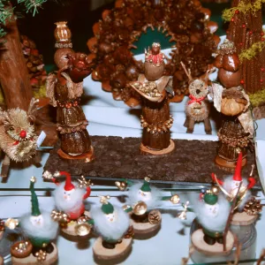 Garden Guild crafts display