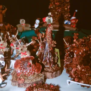 Garden Guild crafts display