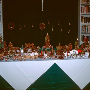 Garden Guild crafts display